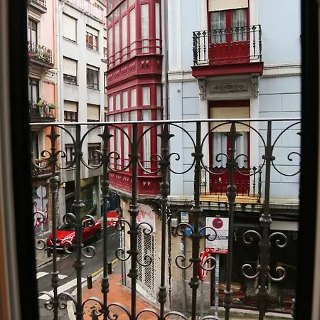 Апартаменти Piso Exclusivo Frente Al Casco Viejo Con Parking Gratis *