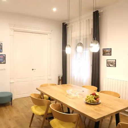 Appartement Piso Exclusivo Frente Al Casco Viejo Con Parking Gratis *