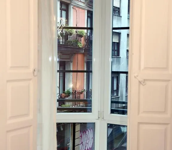 Piso Exclusivo Frente Al Casco Viejo Con Parking Gratis Apartment Bilbao