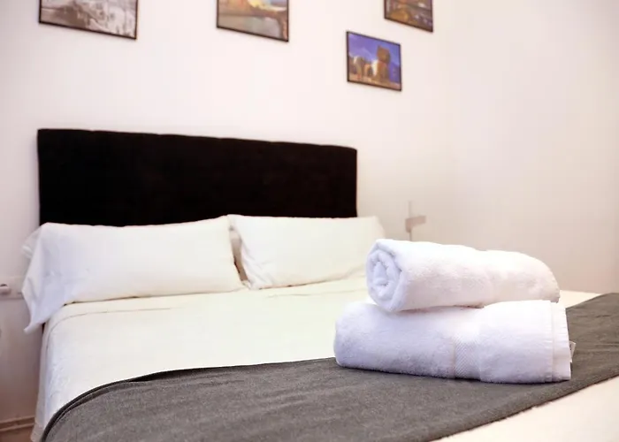 Piso Exclusivo Frente Al Casco Viejo Con Parking Gratis Apartment