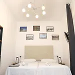Piso Exclusivo Frente Al Casco Viejo Con Parking Gratis * 毕尔巴鄂