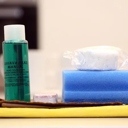 Piso Exclusivo Frente Al Casco Viejo Con Parking Gratis *