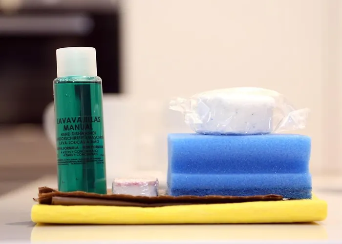 Piso Exclusivo Frente Al Casco Viejo Con Parking Gratis *